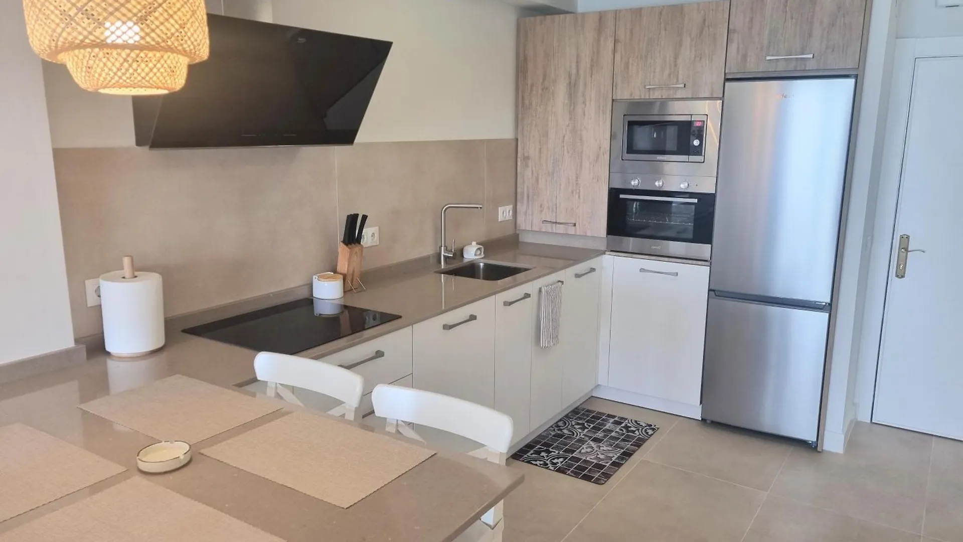 Las Antillas III Front Sea View Pool Fuengirola Apartament